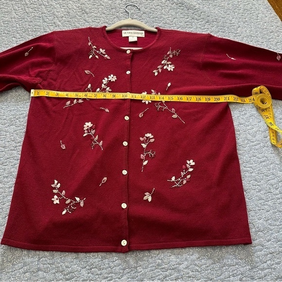 Victoria Harbour Vtg Cardigan Burgundy Beaded Cottagecore Granny Embroidery Sz M - Picture 8 of 12